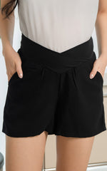 Emerson Maternity Shorts in Black