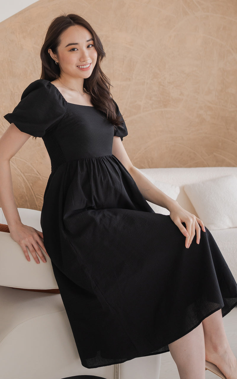 Kimberly Creased Nursing Dress in Black