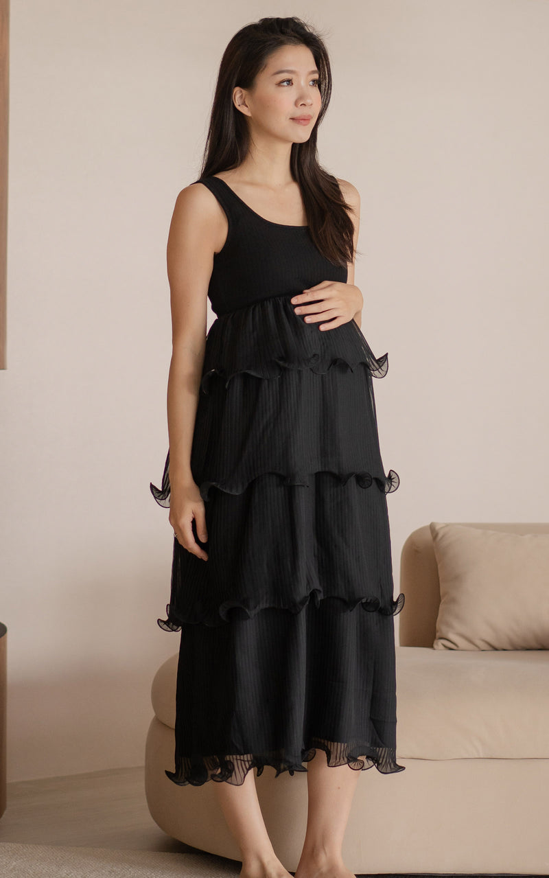 Lena Pleated Nursing Dress in Black