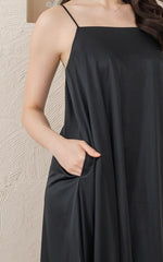 Tatum Maxi Padded Maternity Dress in Black